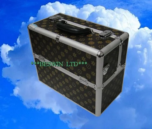 Beauty case — view 2
