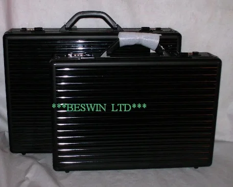 Briefcase set